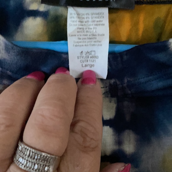 Skirt - Picture 4 of 6